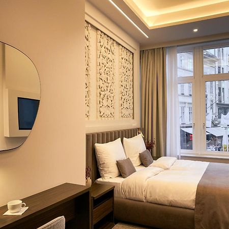 Damas Suites Budapest Luaran gambar