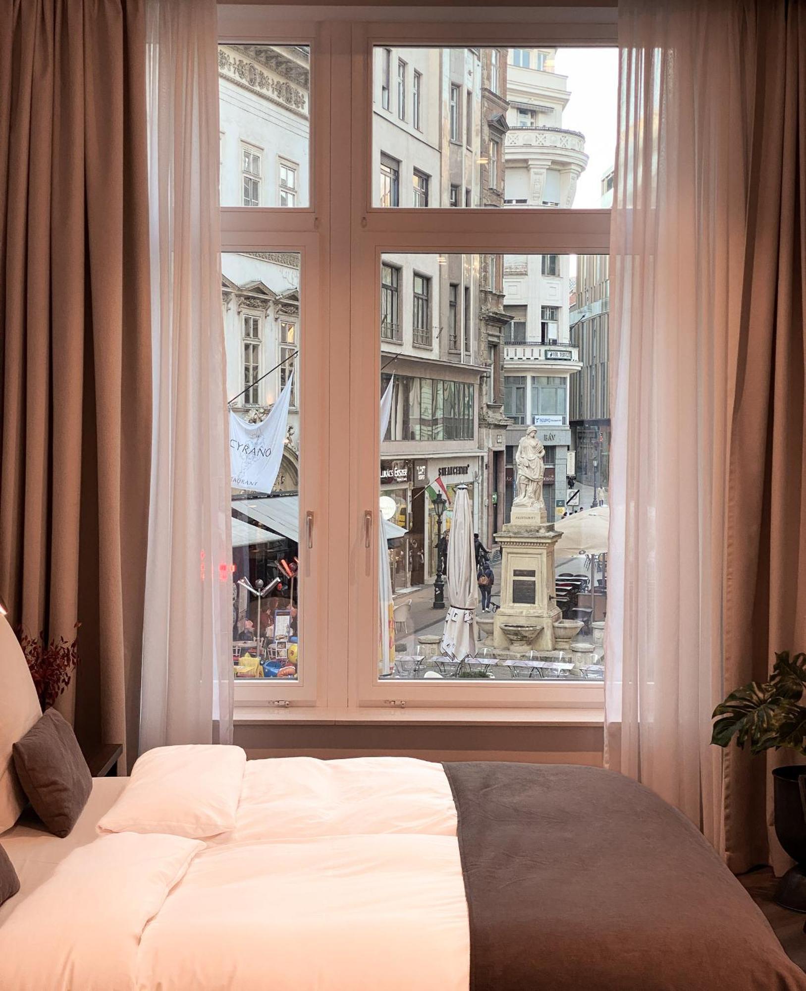 Damas Suites Budapest Luaran gambar